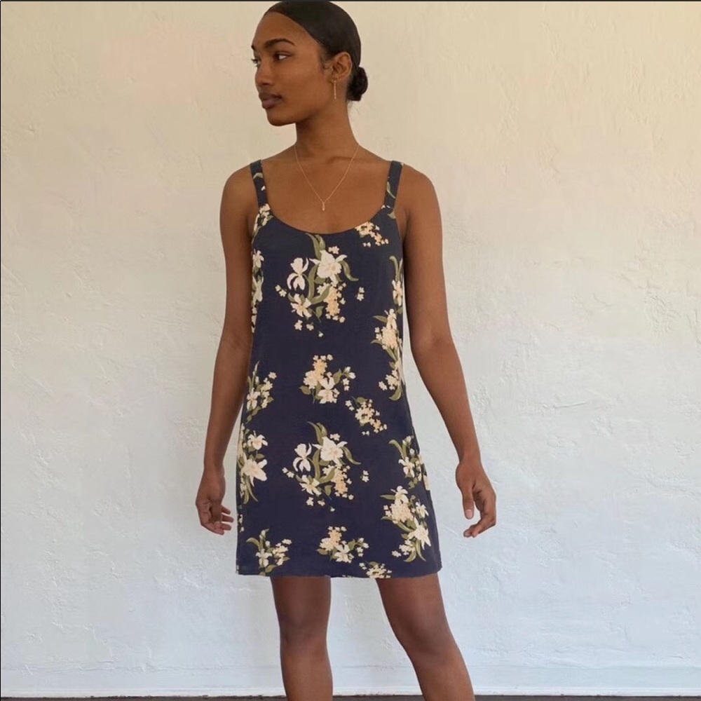 NWT Reformation Puglia Dress in Yolanda sz 2
